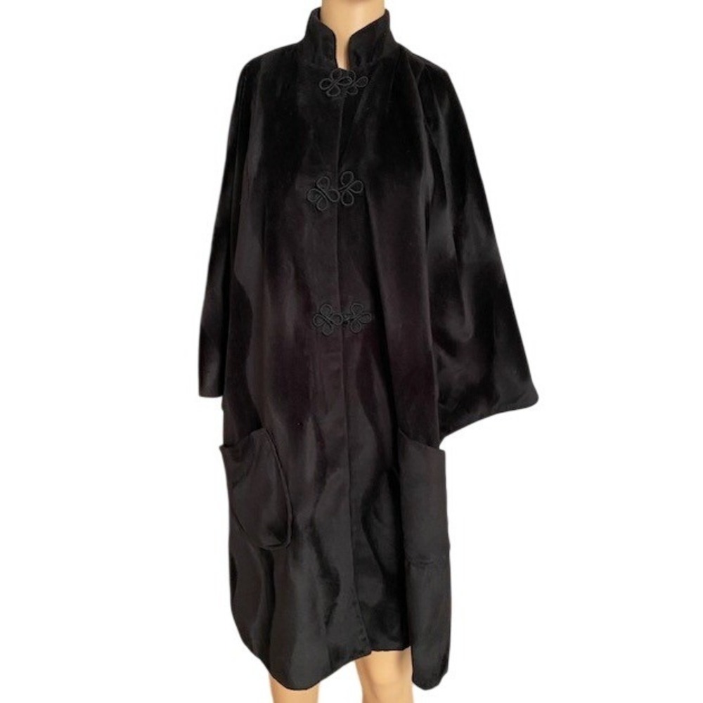 Vtg Black Velvet Cape Jacket Frog Button Pockets Fairy Goth Drama
